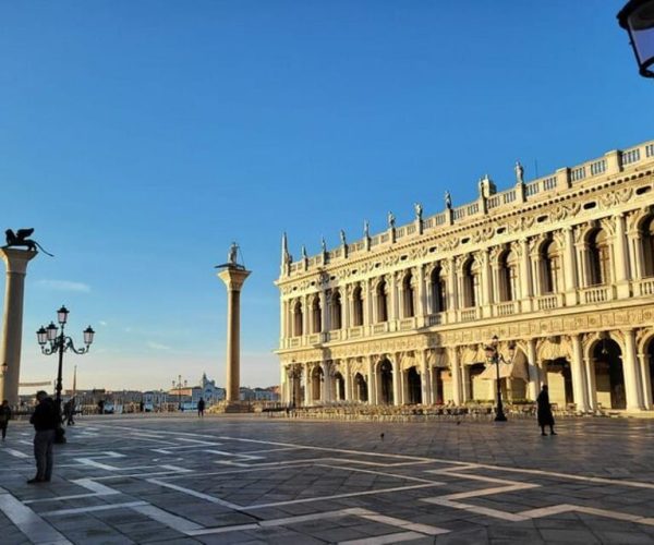 In and Around St. Marks Square: A Self-Guided Audio Tour – Veneto, Italy